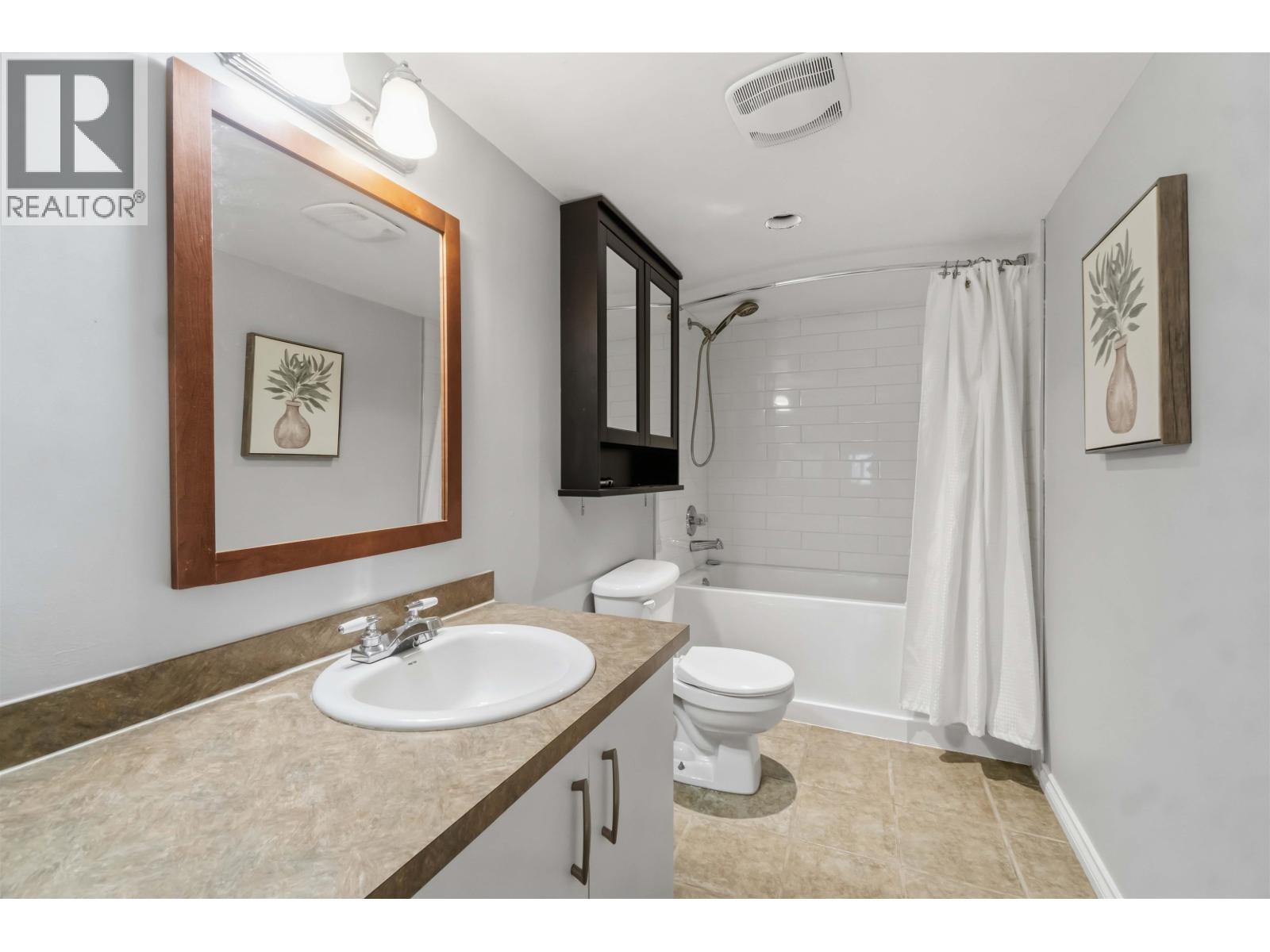 3676 Inverness Street, Port Coquitlam, British Columbia  V3B 3B4 - Photo 30 - R3140194