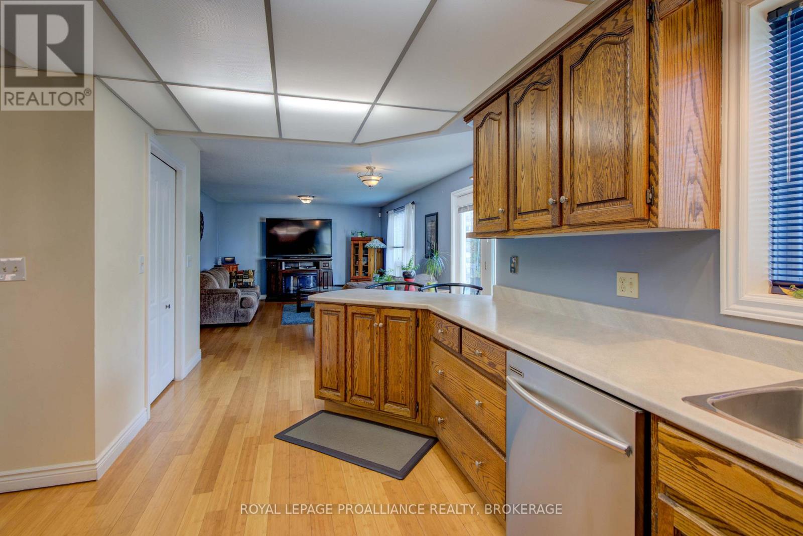 605 Fernmoor Drive, Kingston, Ontario  K7M 8K5 - Photo 10 - X13236250