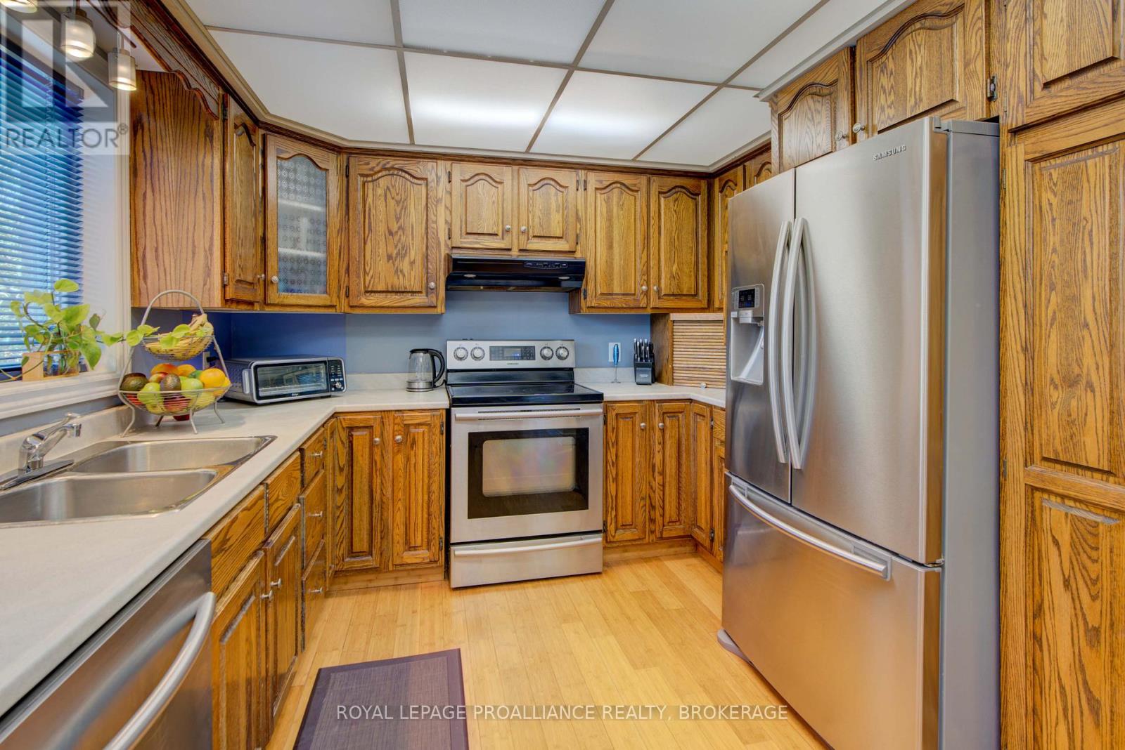 605 Fernmoor Drive, Kingston, Ontario  K7M 8K5 - Photo 9 - X13236250