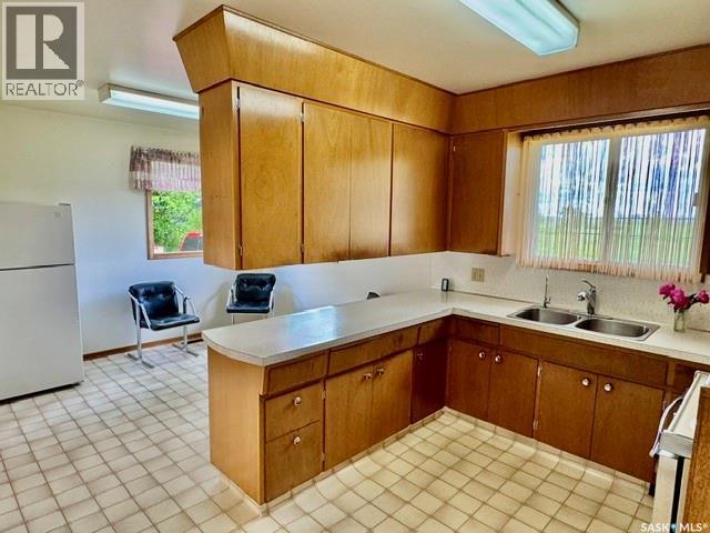 215 1st Avenue, Jansen, Saskatchewan  S0K 2B0 - Photo 4 - SK040778
