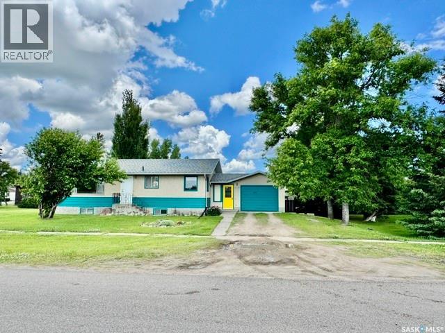 215 1st Avenue, Jansen, Saskatchewan  S0K 2B0 - Photo 45 - SK040778