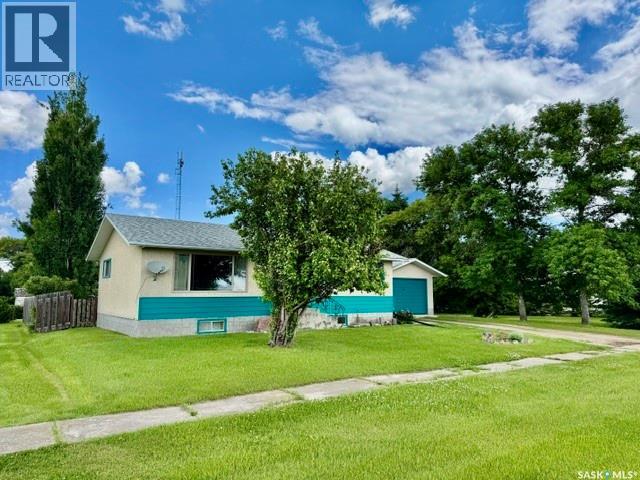 215 1st Avenue, Jansen, Saskatchewan  S0K 2B0 - Photo 47 - SK040778