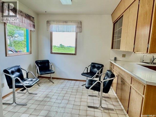 215 1st Avenue, Jansen, Saskatchewan  S0K 2B0 - Photo 8 - SK040778