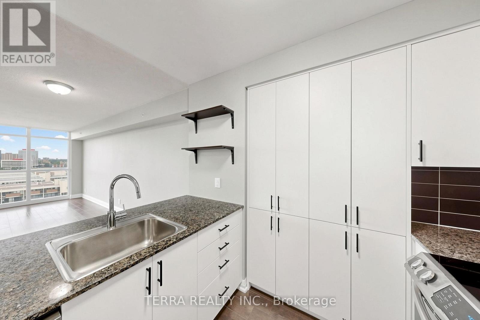 1108 - 1 Valhalla Inn Road, Toronto, Ontario  M9B 1S9 - Photo 12 - W13491750
