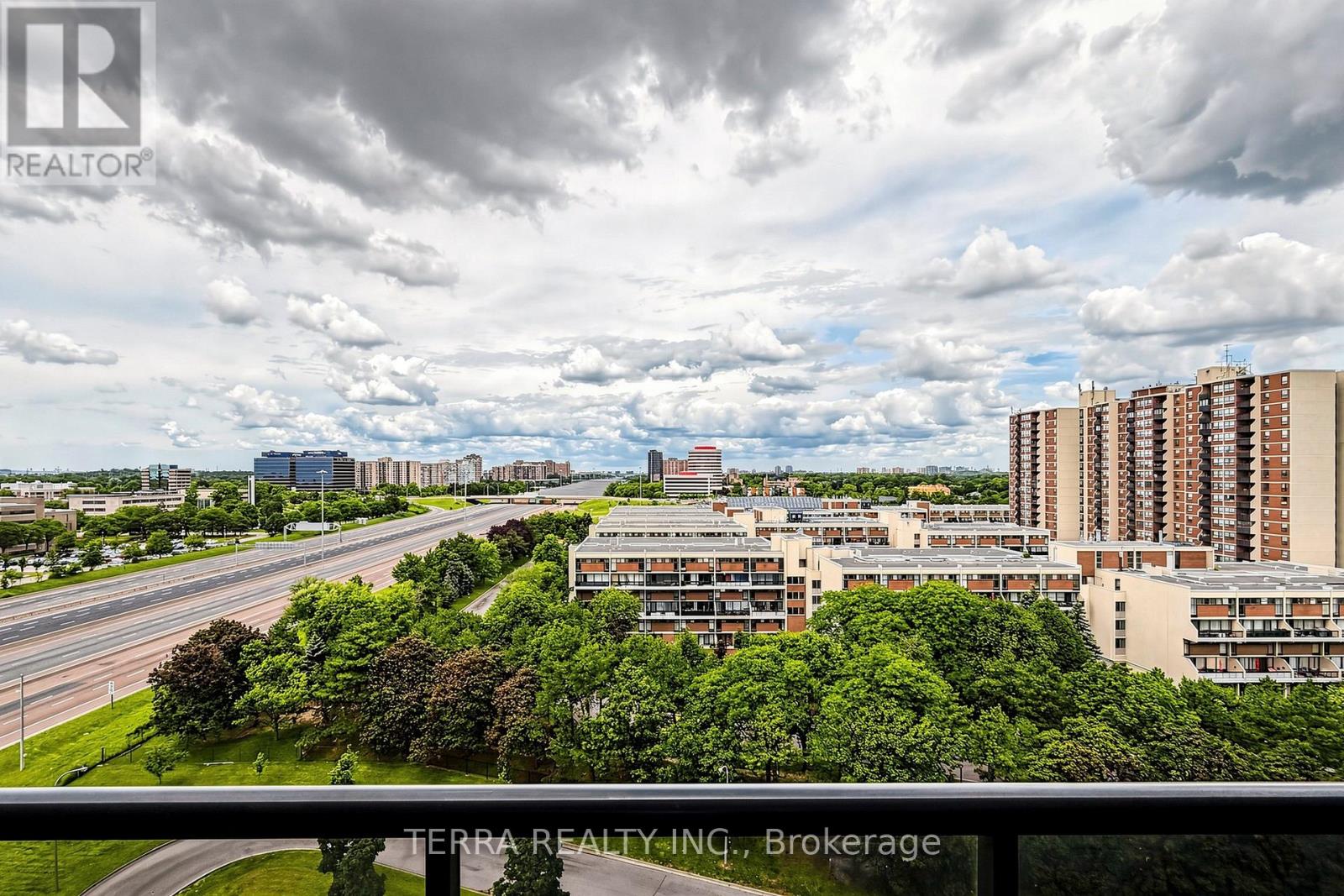 1108 - 1 Valhalla Inn Road, Toronto, Ontario  M9B 1S9 - Photo 27 - W13491750