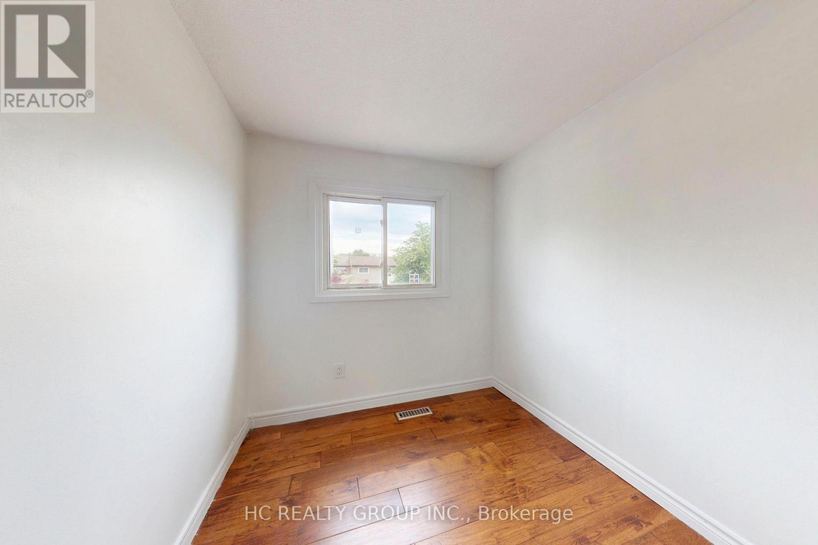 38 John Stoner Drive, Toronto, Ontario  M1B 3A3 - Photo 12 - E13491580