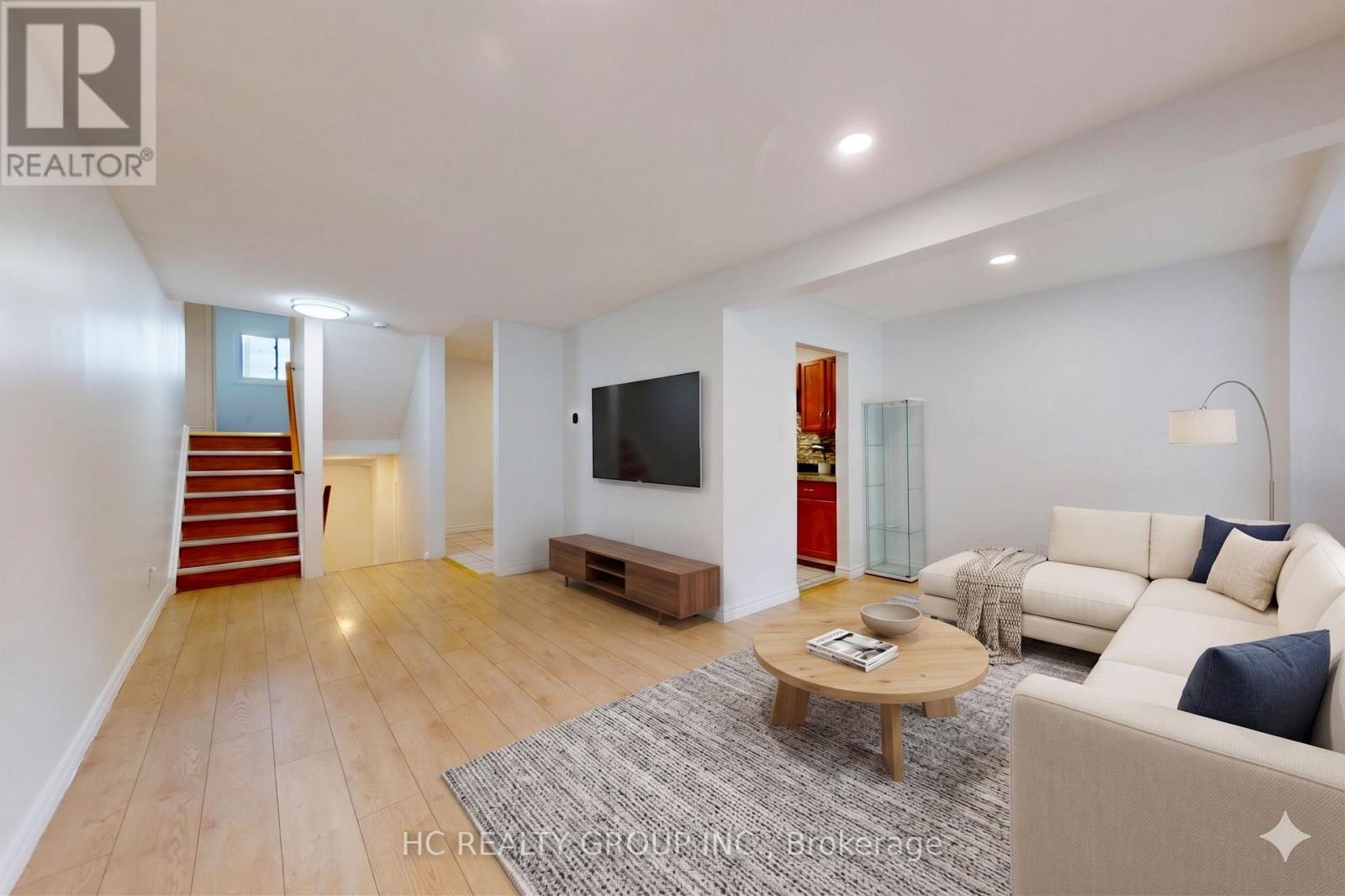 38 John Stoner Drive, Toronto, Ontario  M1B 3A3 - Photo 6 - E13491580