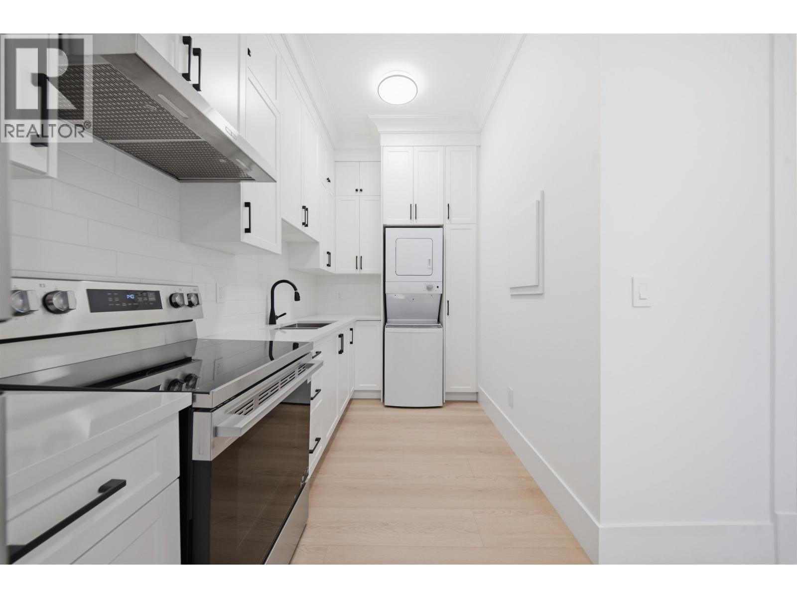 8160 Fairlane Road, Richmond, British Columbia  V7C 1Y4 - Photo 25 - R3139329
