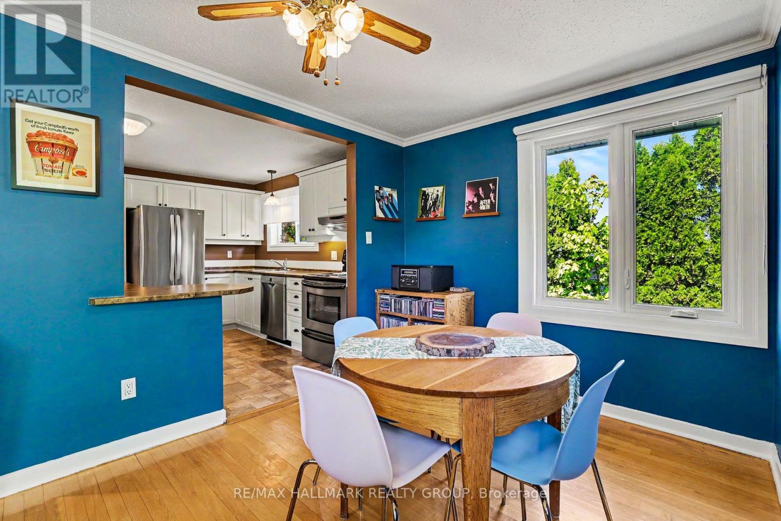 33 Newbury Avenue, Ottawa, Ontario  K2E 6K7 - Photo 5 - X13491800