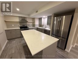 7 REDMOND DRIVE, Ajax, Ontario
