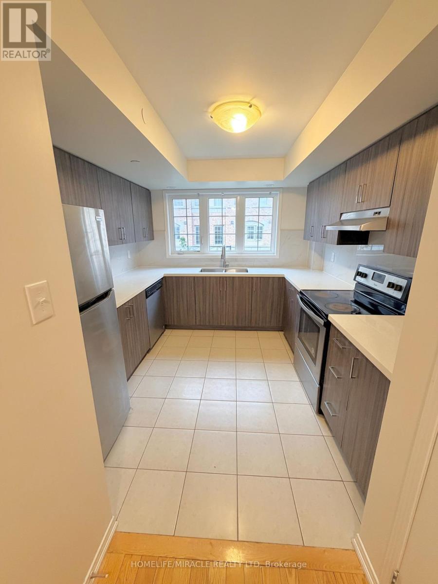 265 - 35 Glenstal Path, Oshawa, Ontario  L1L 0L2 - Photo 3 - E13491774
