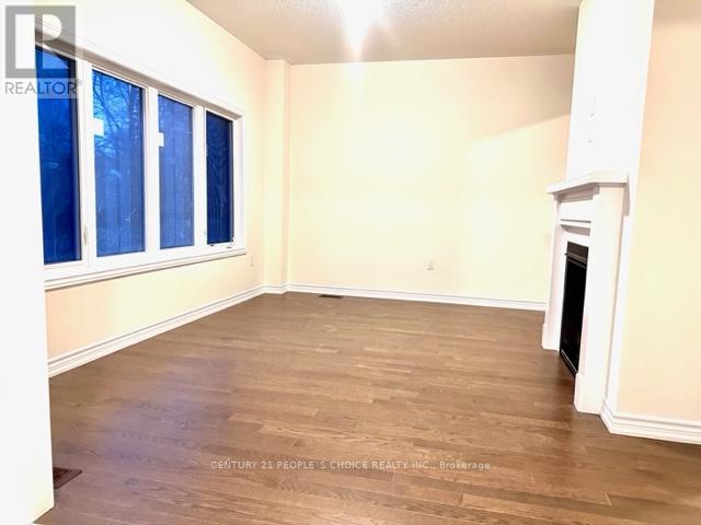 303 Fleetwood Drive, Oshawa, Ontario  L1K 3G2 - Photo 2 - E13491812