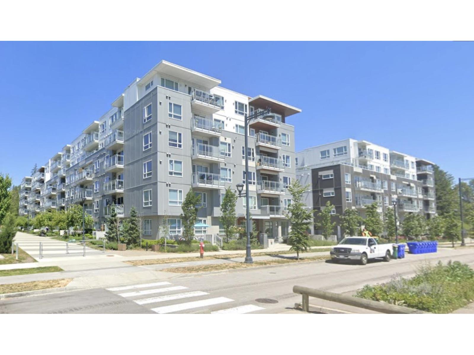 314 13963 105 Boulevard, Surrey, British Columbia  V3T 0M9 - Photo 1 - R3140219
