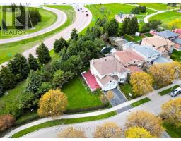 4 LEATHERHEAD COURT, Brampton, Ontario