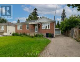 24 BATTERSEA CRESCENT, Toronto, Ontario