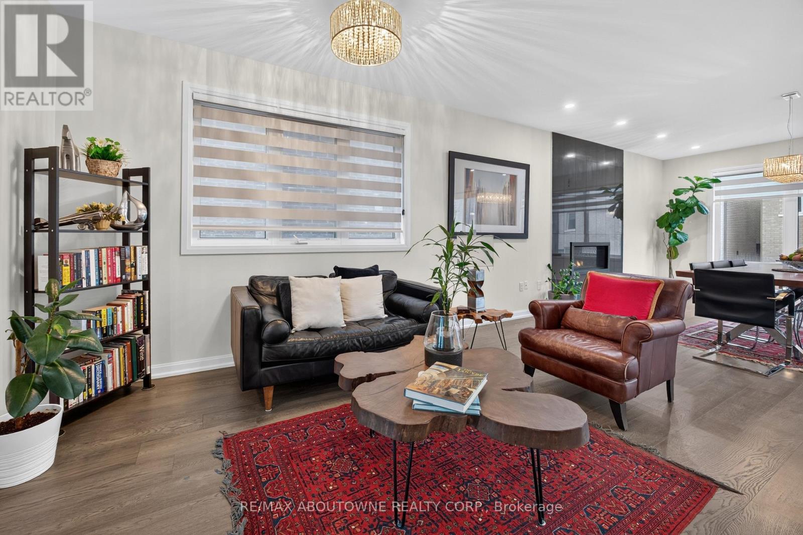 3364 Vernon Powell Drive, Oakville, Ontario  L6H 0Y3 - Photo 9 - W13480692
