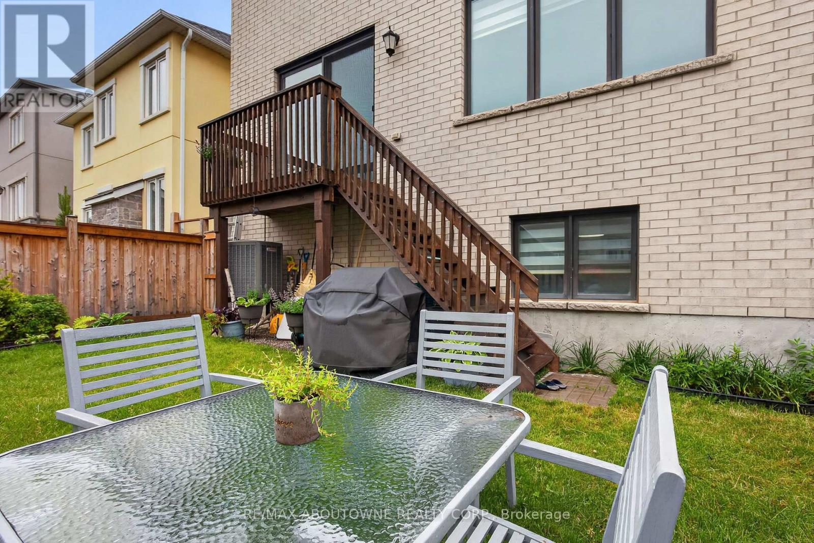 3364 Vernon Powell Drive, Oakville, Ontario  L6H 0Y3 - Photo 43 - W13480692