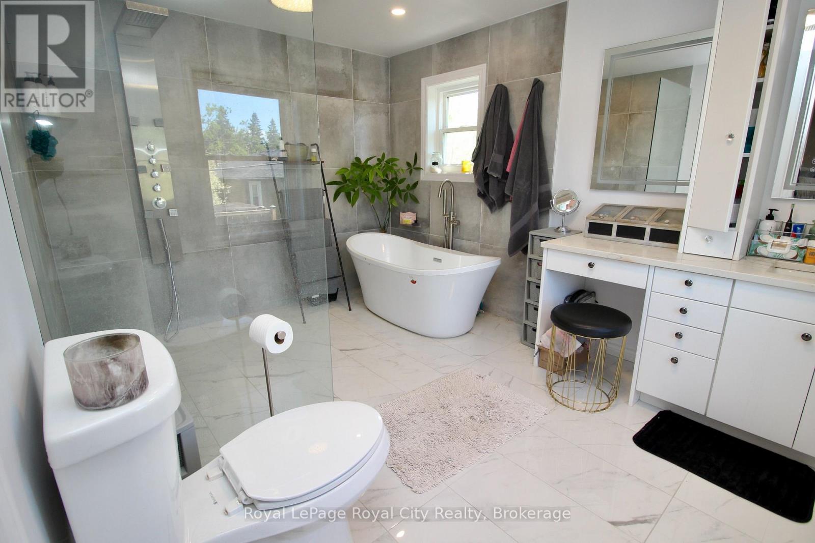 8 Rosewood Avenue, Guelph, Ontario  N1H 5Z9 - Photo 25 - X13488366
