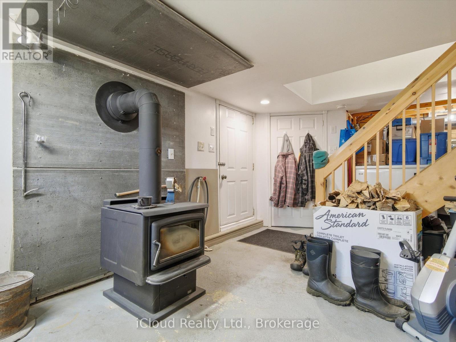 6 Springhill Road, Mckellar, Ontario  P0G 1C0 - Photo 22 - X12993434
