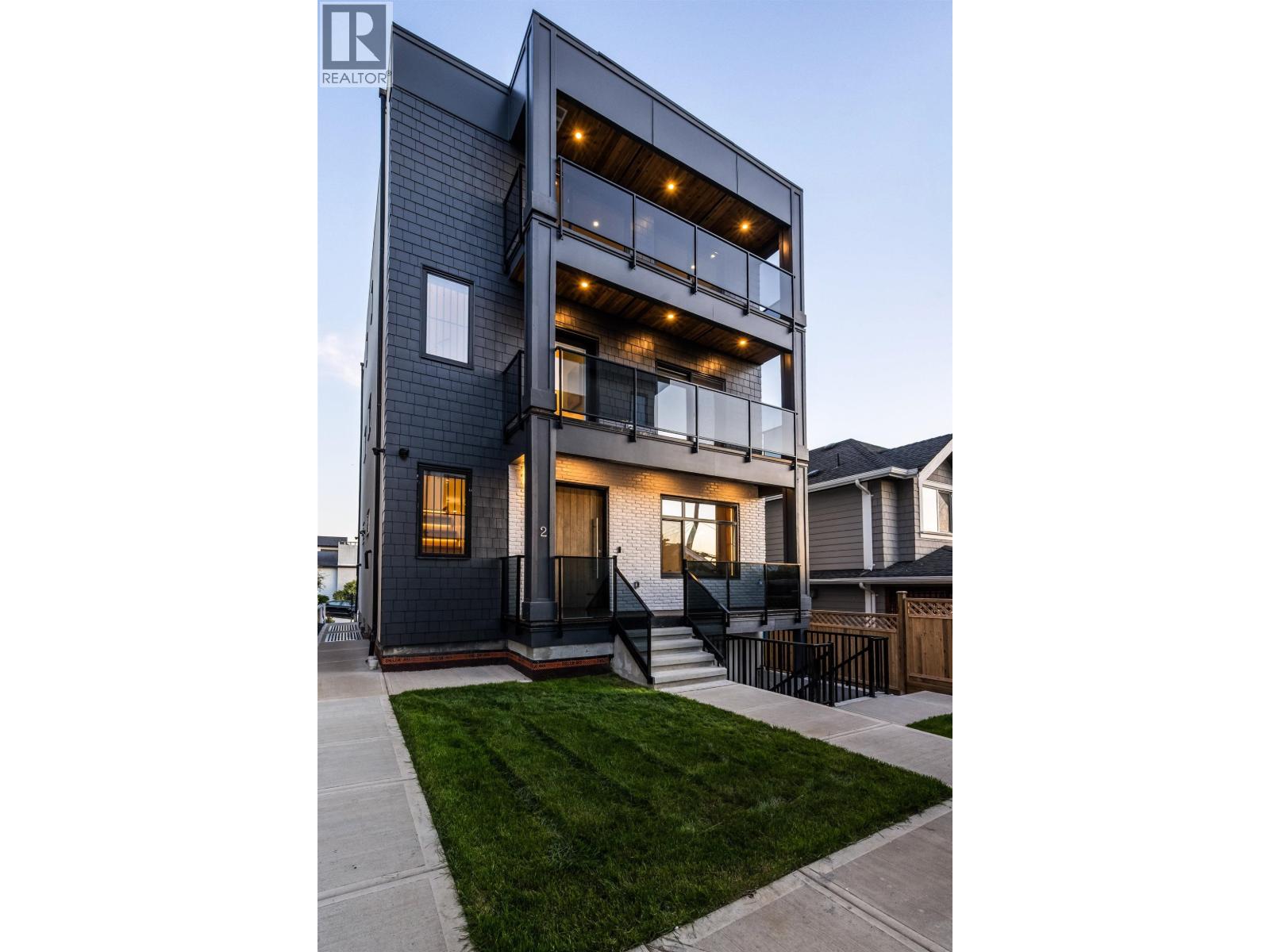 2 4875 ALBERT STREET, Burnaby, British Columbia