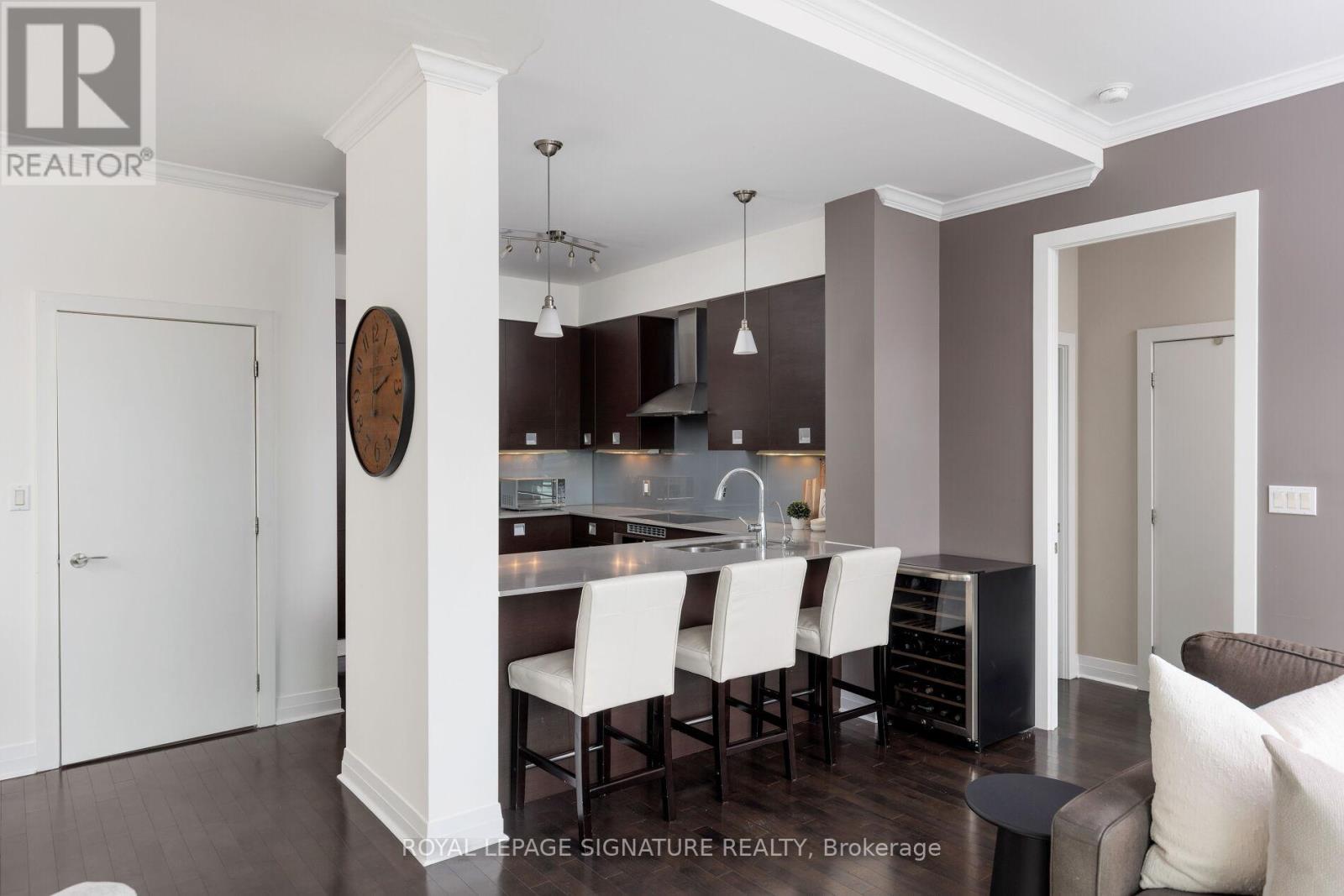 1011 - 3391 Bloor Street W, Toronto, Ontario  M8X 1G3 - Photo 12 - W13491636