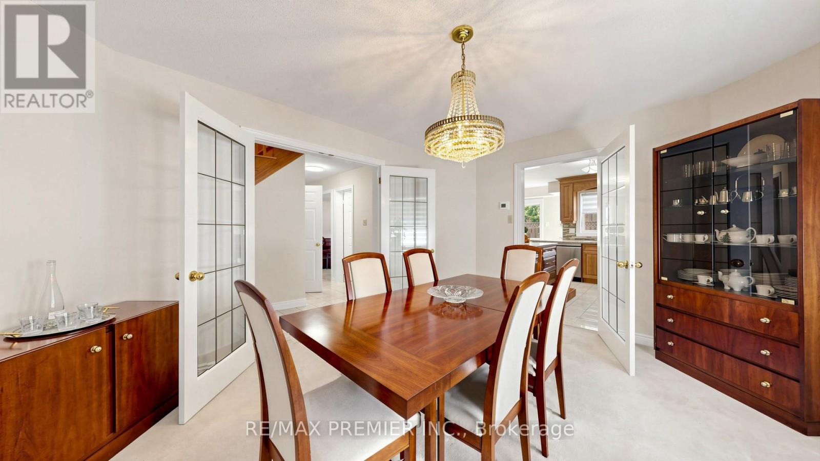 6279 Donway Drive, Mississauga, Ontario  L5V 1J6 - Photo 18 - W13491844