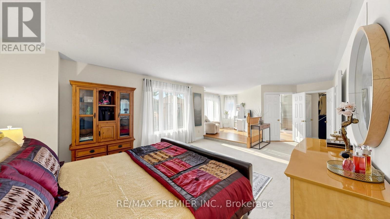 6279 Donway Drive, Mississauga, Ontario  L5V 1J6 - Photo 27 - W13491844