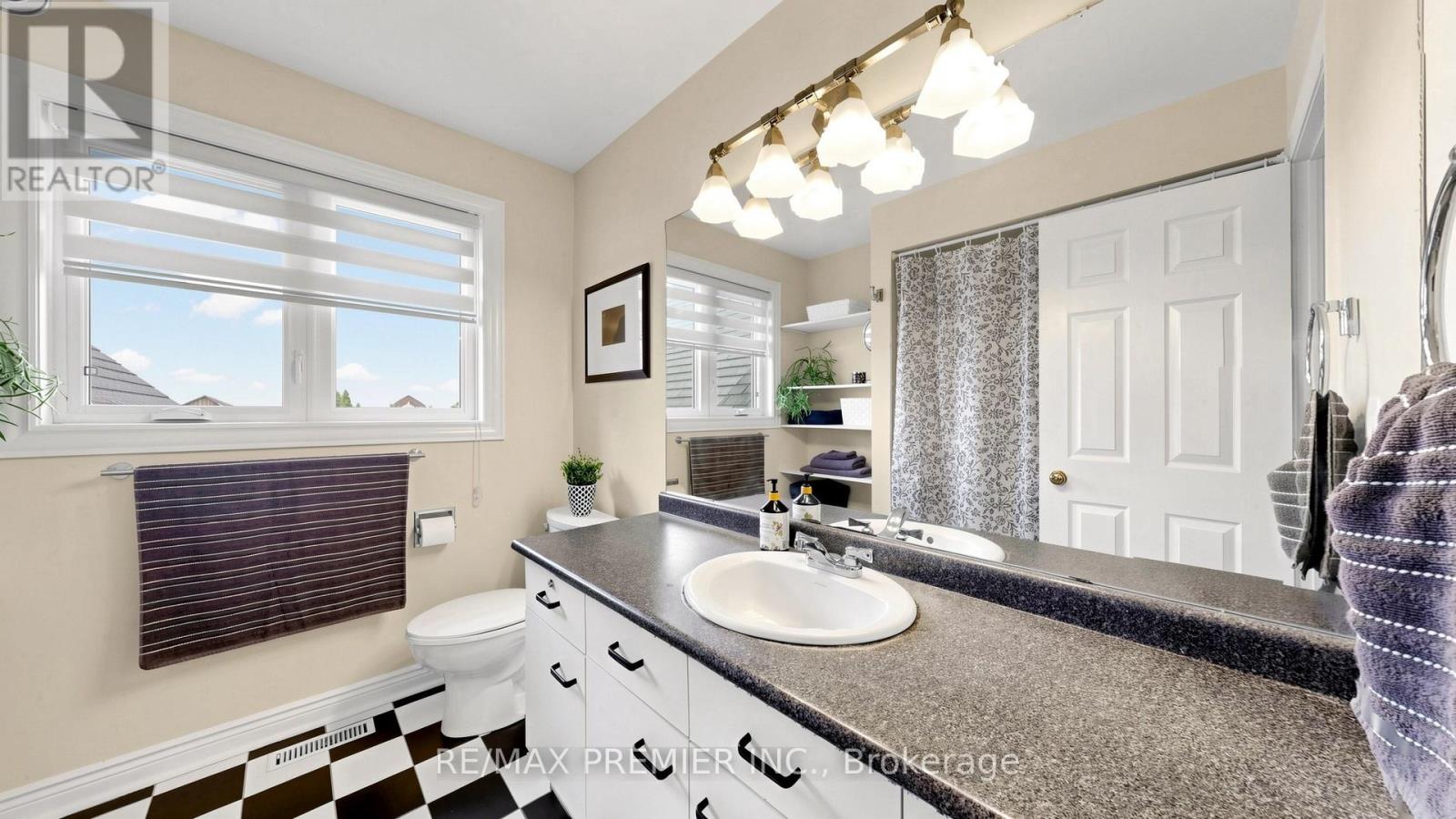 6279 Donway Drive, Mississauga, Ontario  L5V 1J6 - Photo 37 - W13491844