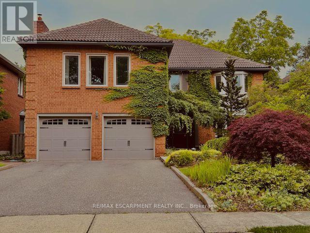 333 CLAREMONT CRESCENT, Oakville, Ontario