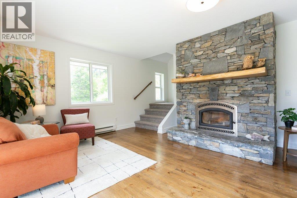 370 Philpott Road, Kelowna, British Columbia  V1P 1J6 - Photo 21 - 10391297