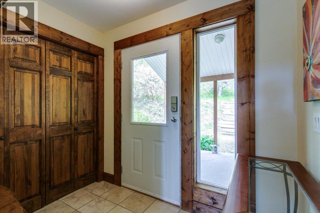 370 Philpott Road, Kelowna, British Columbia  V1P 1J6 - Photo 63 - 10391297