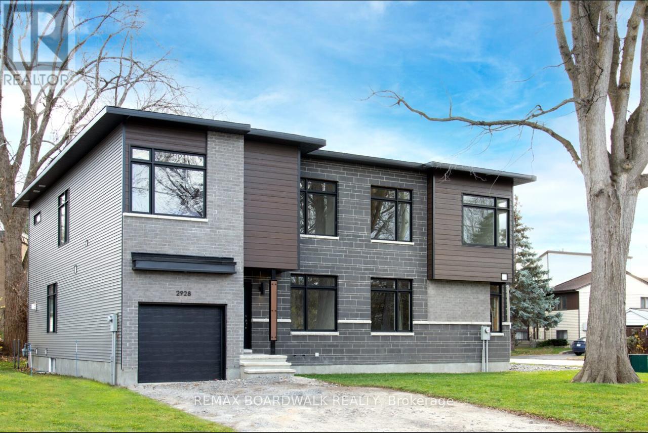 2928 AHEARN AVENUE, Ottawa, Ontario