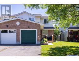 38 BURLINGTON CRESCENT, Ottawa, Ontario