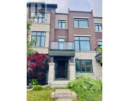 95 CARRVILLE WOODS CIRCLE, Vaughan, Ontario