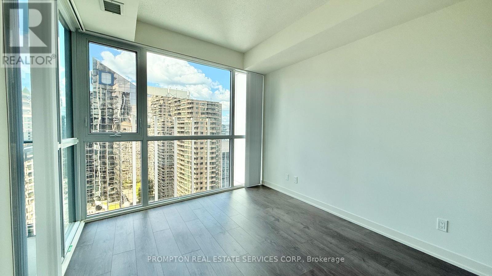 2218 - 4955 Yonge Street, Toronto, Ontario  M2N 0L8 - Photo 3 - C13491886