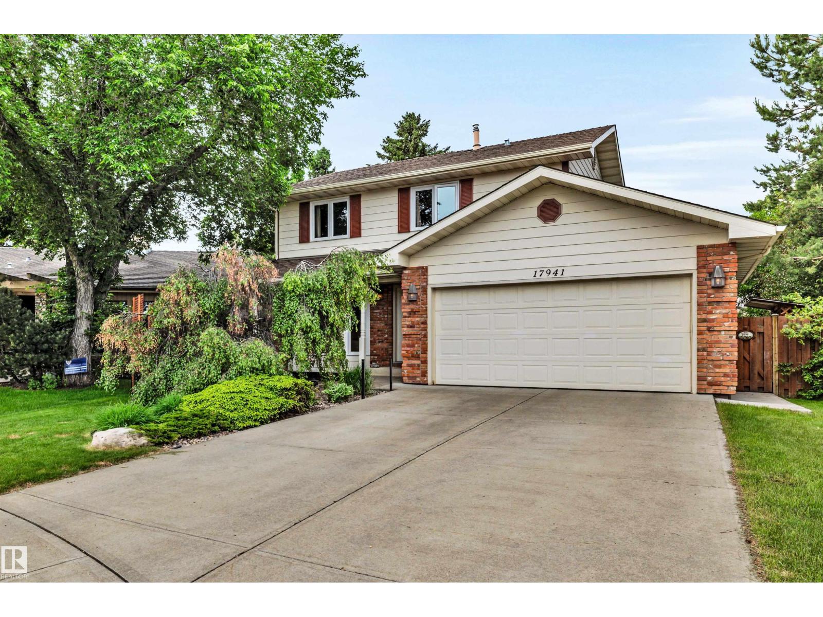 17941 57 Av NW, Edmonton, Alberta  T6M 1X6 - Photo 3 - E4495757