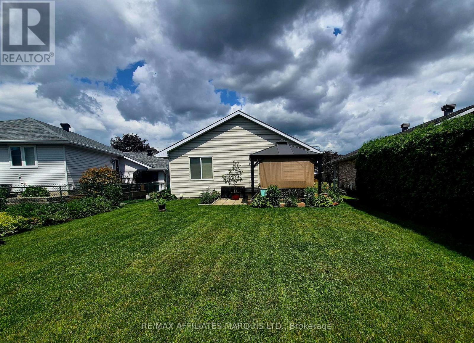 248 Northwoods Crescent, Cornwall, Ontario  K6H 7K3 - Photo 40 - X13491894