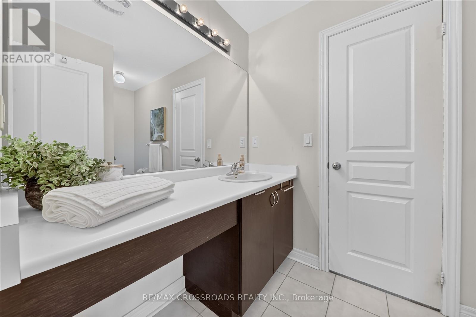 15 Sedore Street, Markham, Ontario  L6E 0K2 - Photo 39 - N13490404