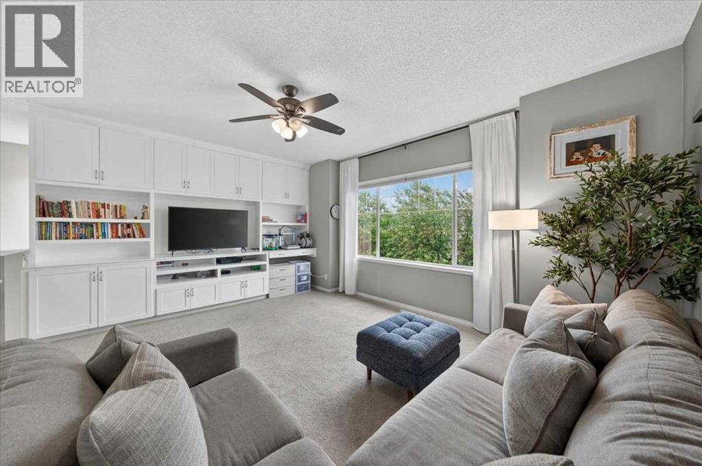 132 Tuscany Meadows Common NW, calgary, Alberta