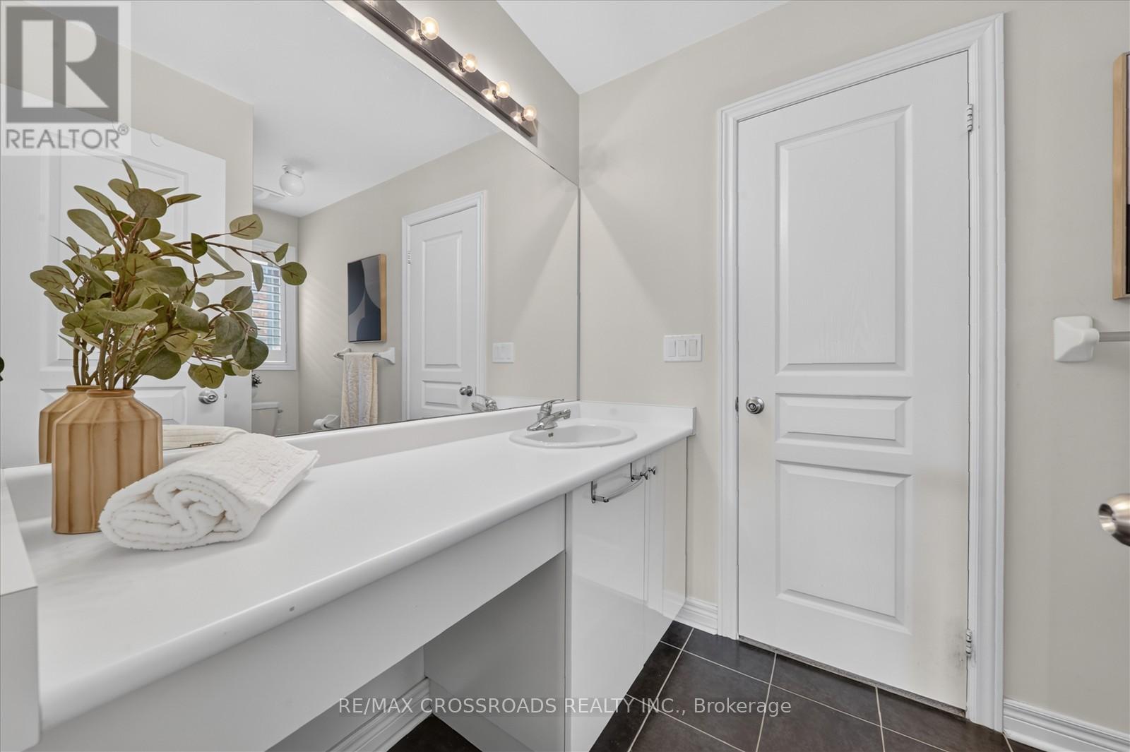 15 Sedore Street, Markham, Ontario  L6E 0K2 - Photo 34 - N13490404