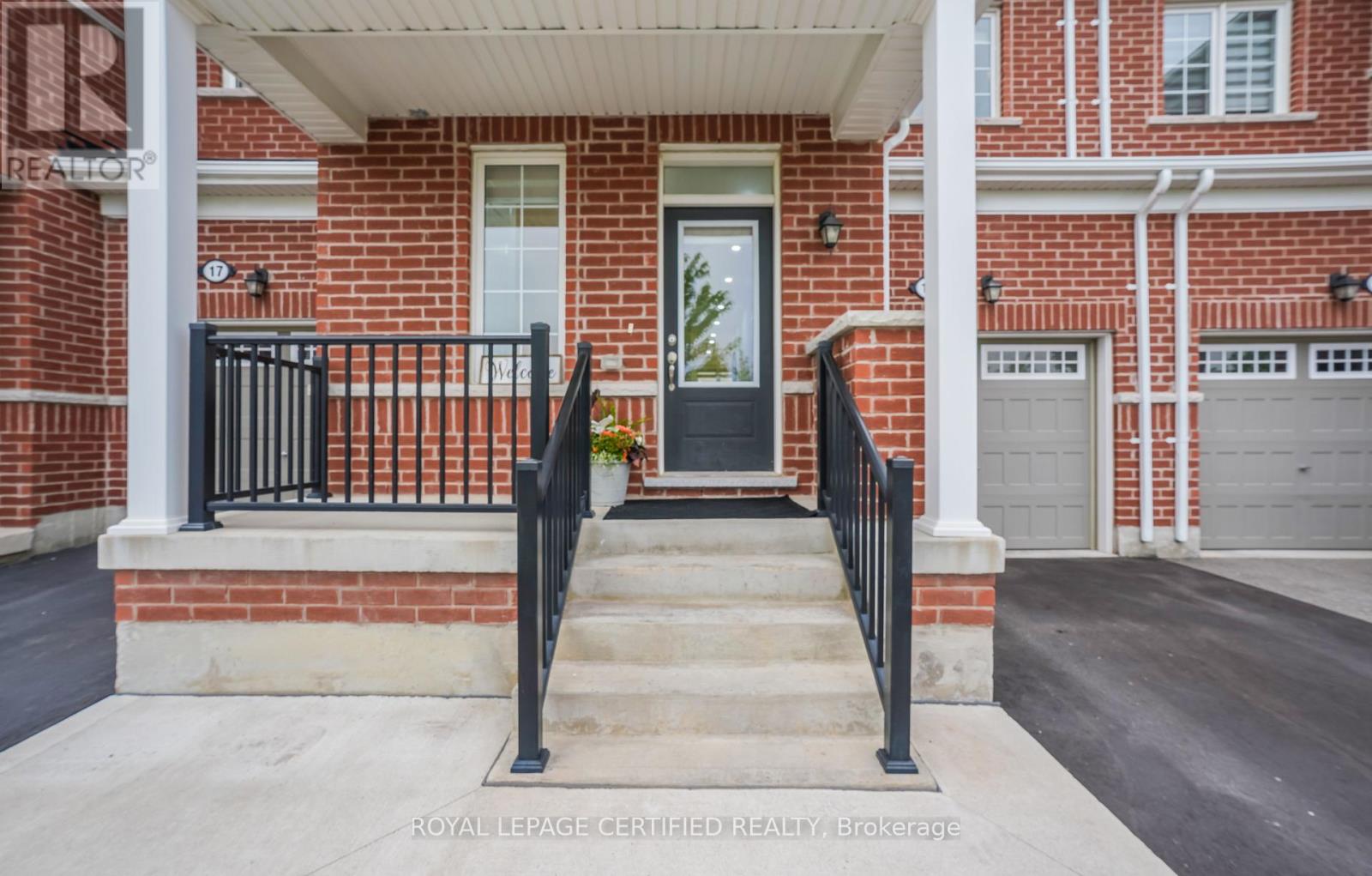 15 Boat Street, Brampton, Ontario  L7A 5C9 - Photo 2 - W13487662