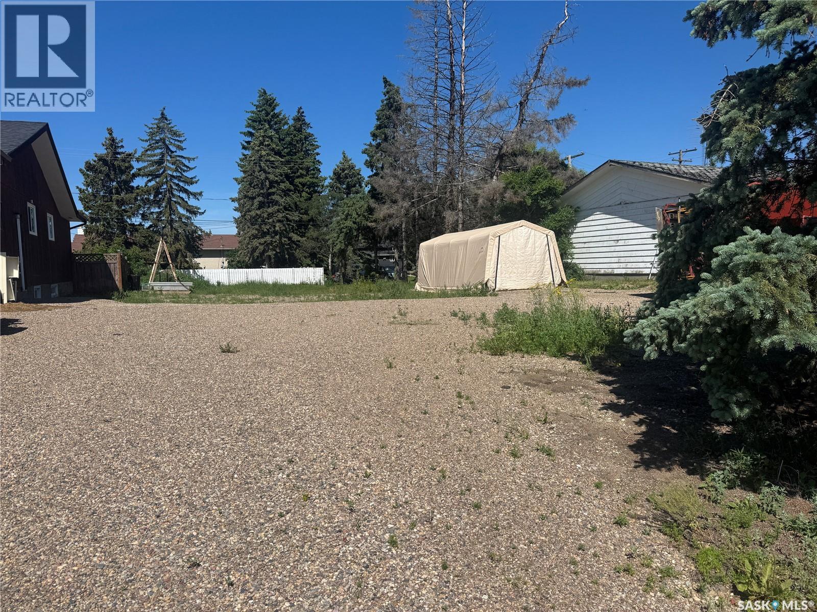 325 Arthur Street, Cut Knife, Saskatchewan  S0M 0N0 - Photo 3 - SK040617