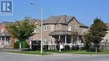 24 YOHO AVENUE, Richmond Hill, Ontario