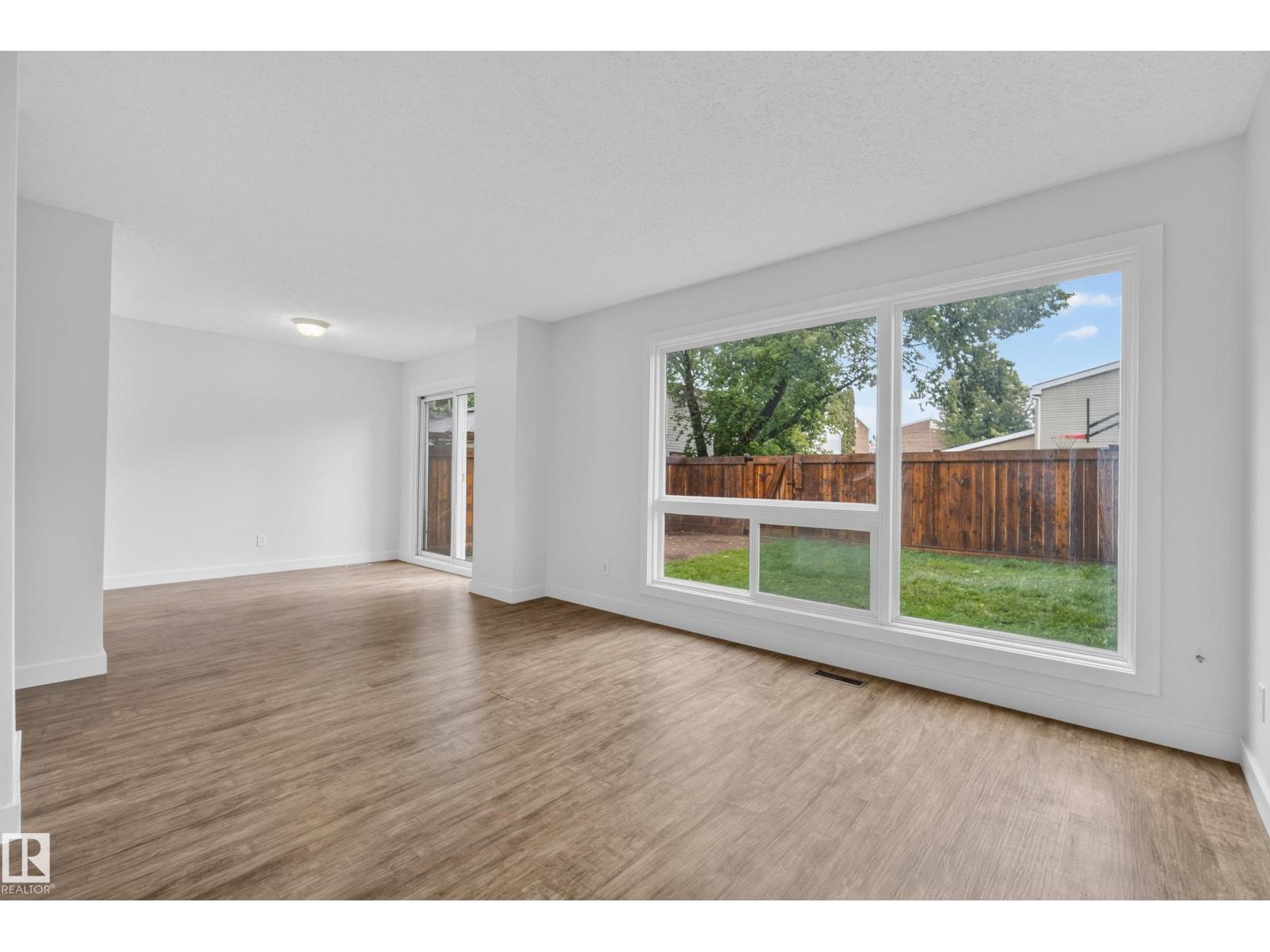 220 Grandin Village, St. Albert, Alberta  T8N 2J3 - Photo 10 - E4495761