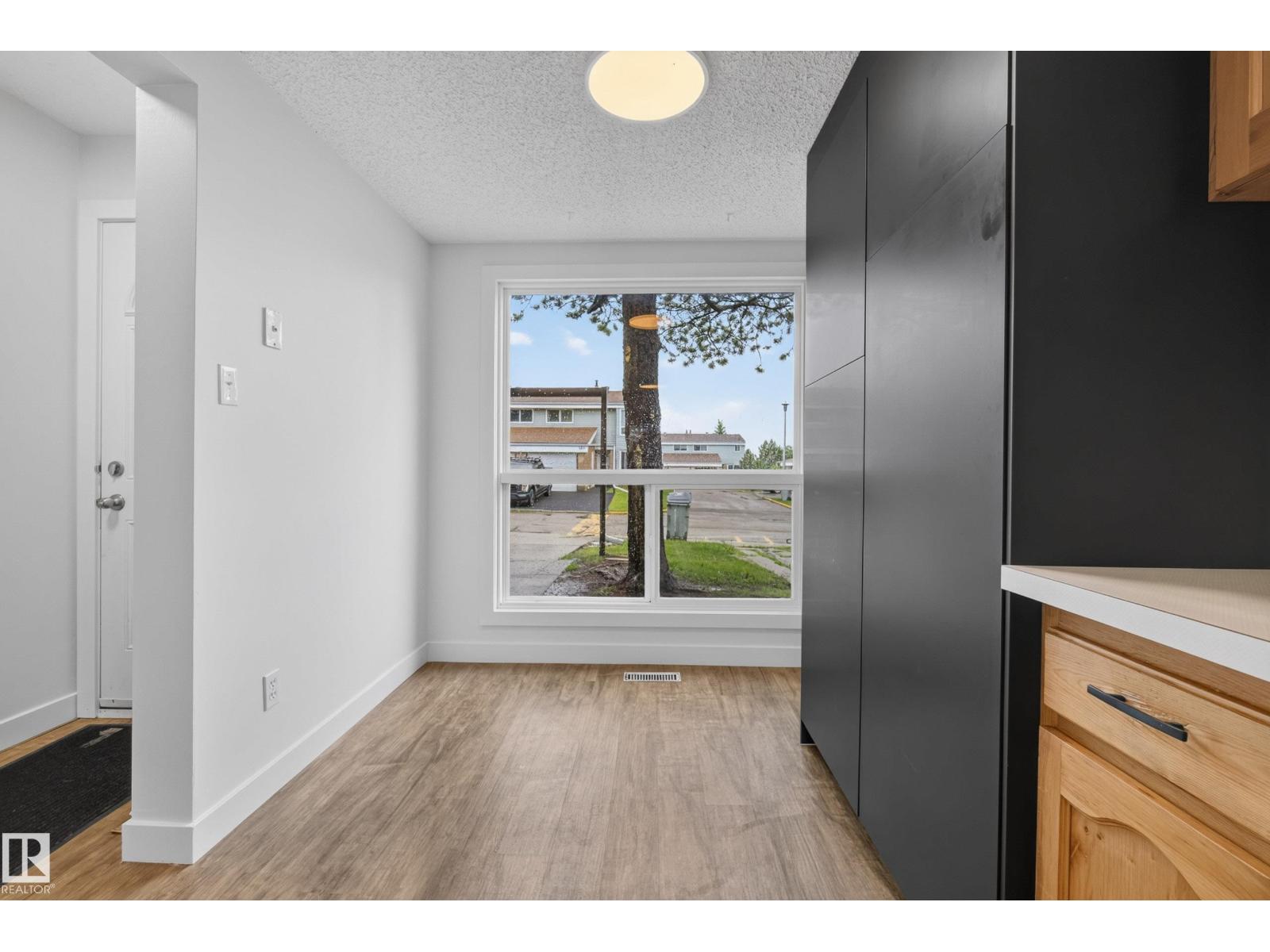 220 Grandin Village, St. Albert, Alberta  T8N 2J3 - Photo 18 - E4495761