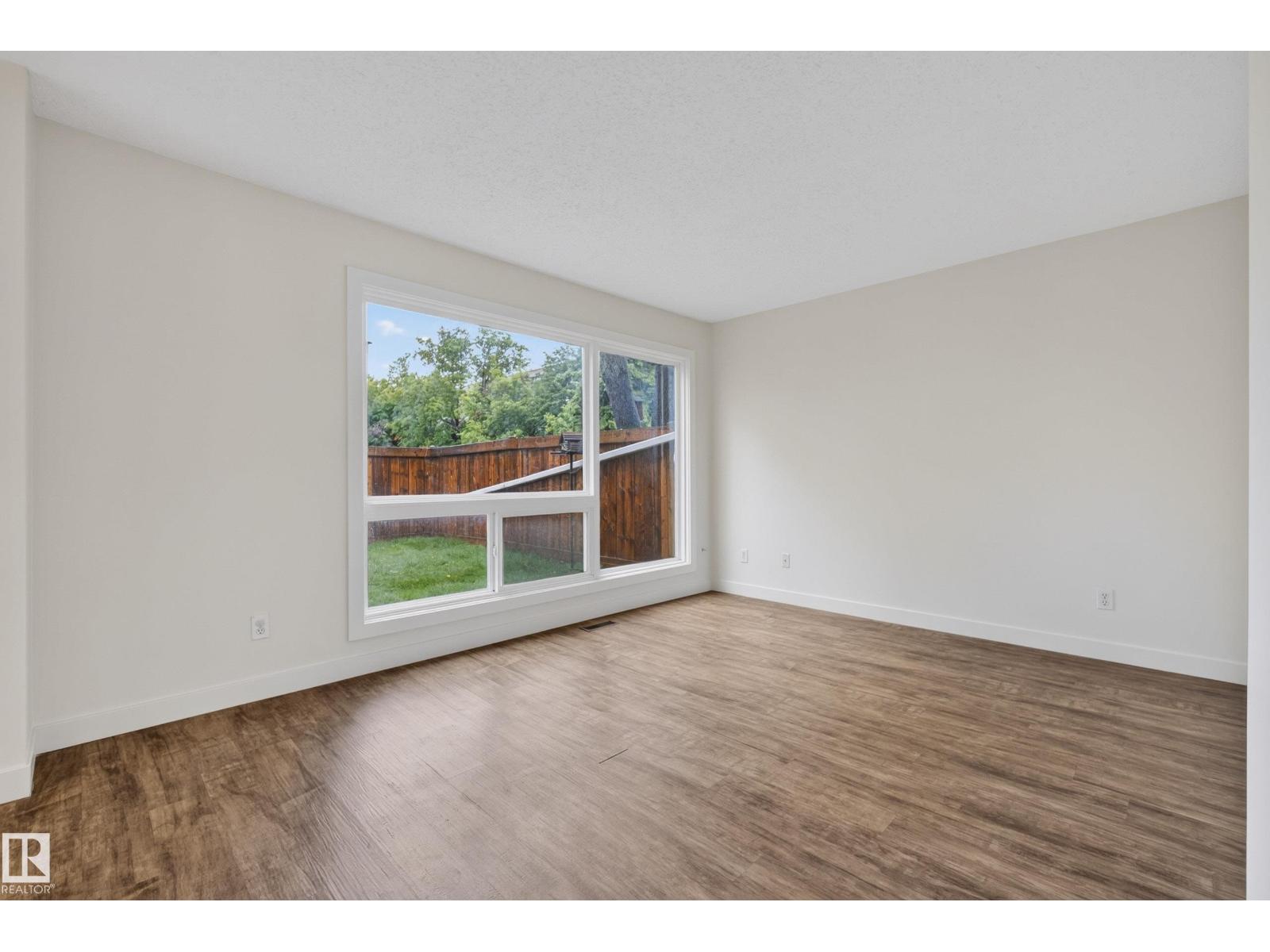 220 Grandin Village, St. Albert, Alberta  T8N 2J3 - Photo 8 - E4495761