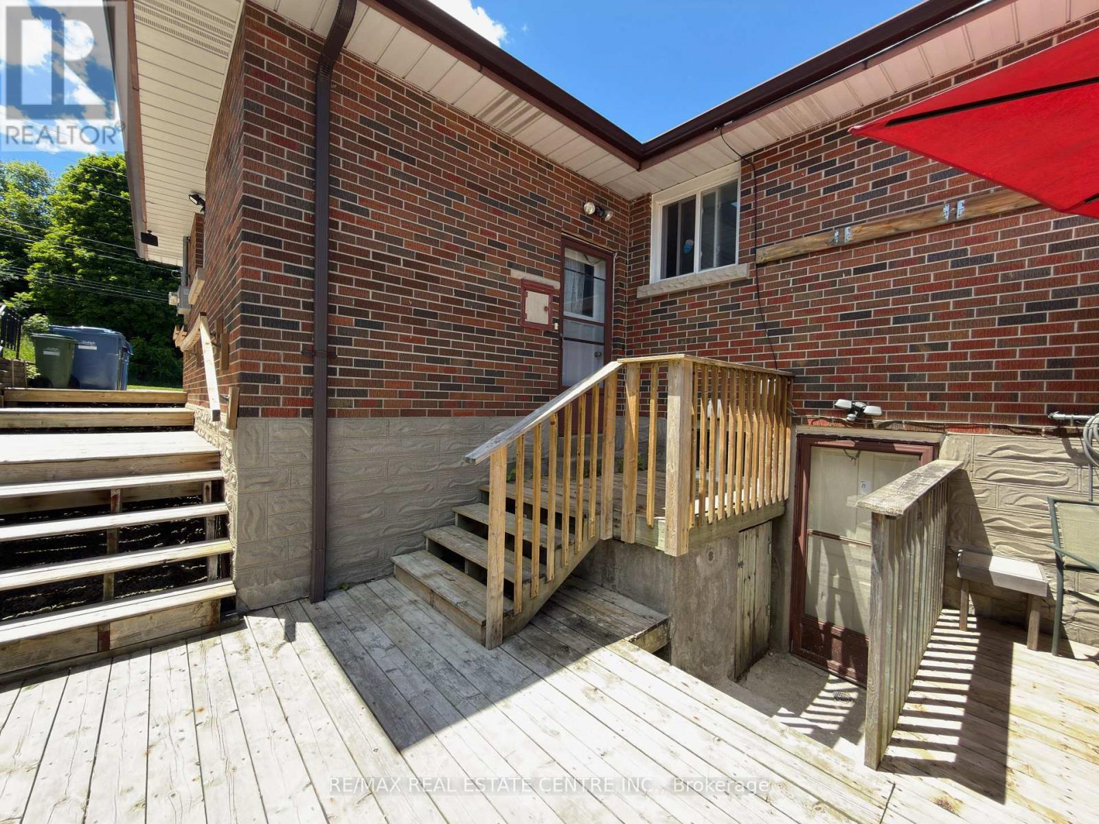 Upper - 53 Guelph Street, Guelph, Ontario  N1H 5Y9 - Photo 10 - X13491978