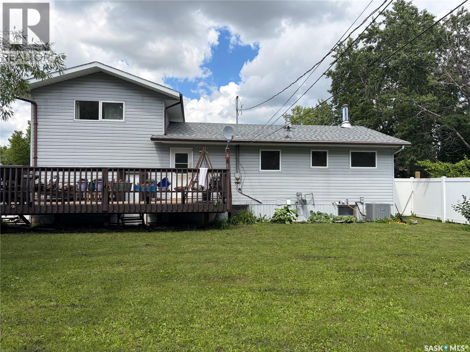 772 Portage Avenue, Wadena, Saskatchewan  S0A 4J0 - Photo 37 - SK040786