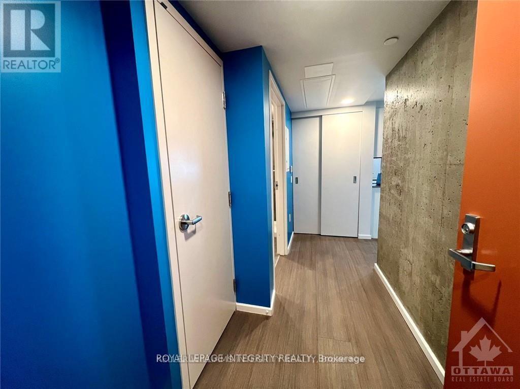 2318 - 105 Champagne Avenue, Ottawa, Ontario  K1S 4P3 - Photo 3 - X13491984