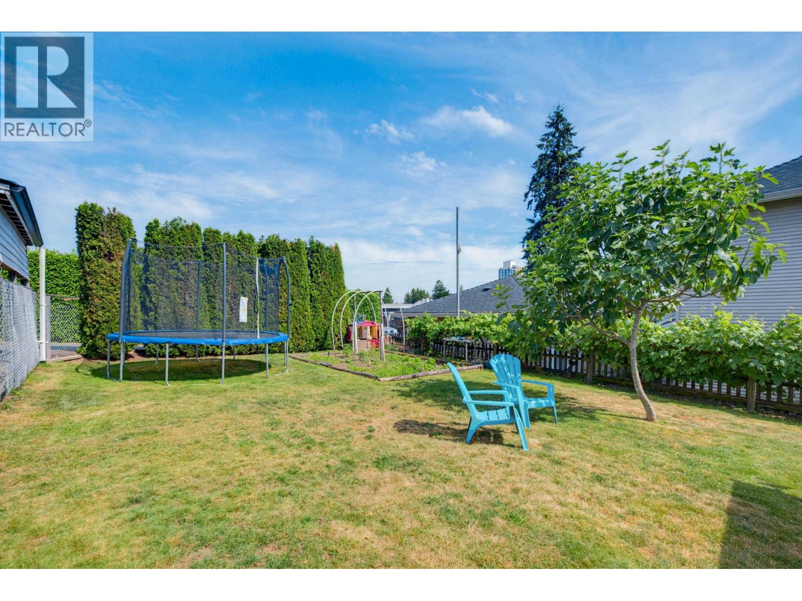 273 Burns Street, Coquitlam, British Columbia  V3K 4E6 - Photo 24 - R3140236